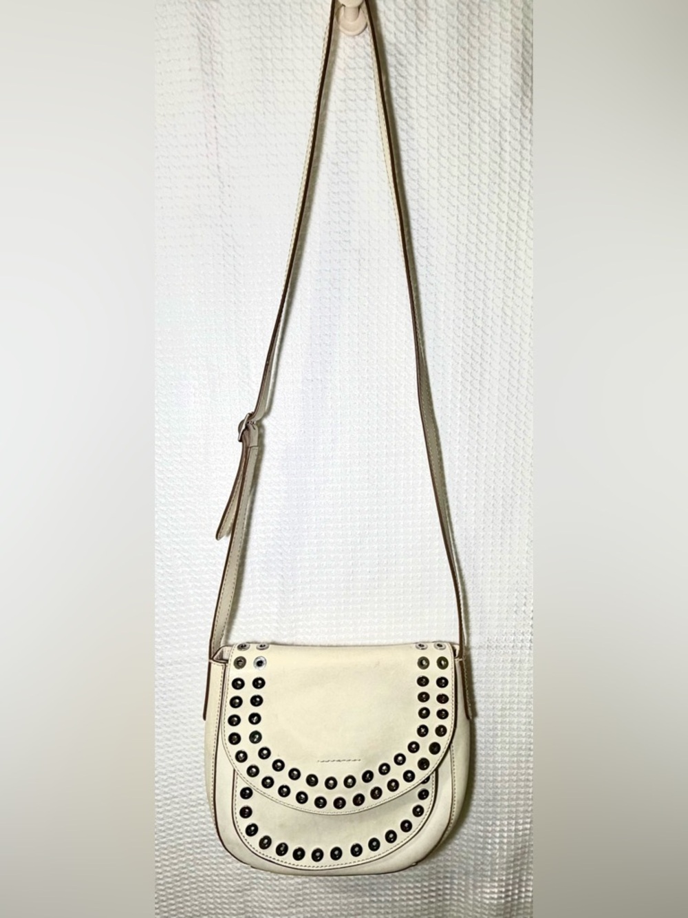 FRYE Cassidy Saddle White Leather Crossbody with Silver Rivet Detail - Picture 3 of 8